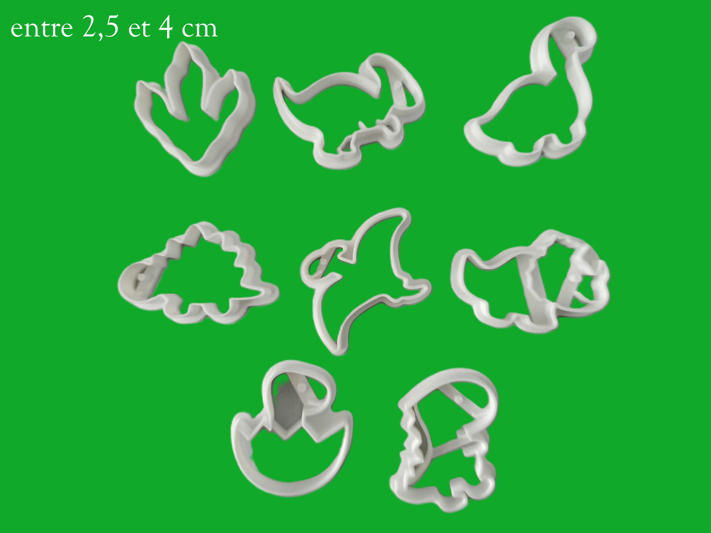 8 emporte pièces Dinosaures